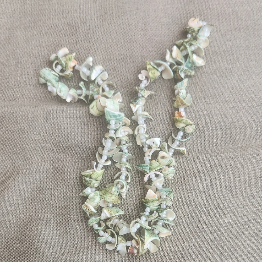 Unique Shell Pieces Necklace♡Long Strand.